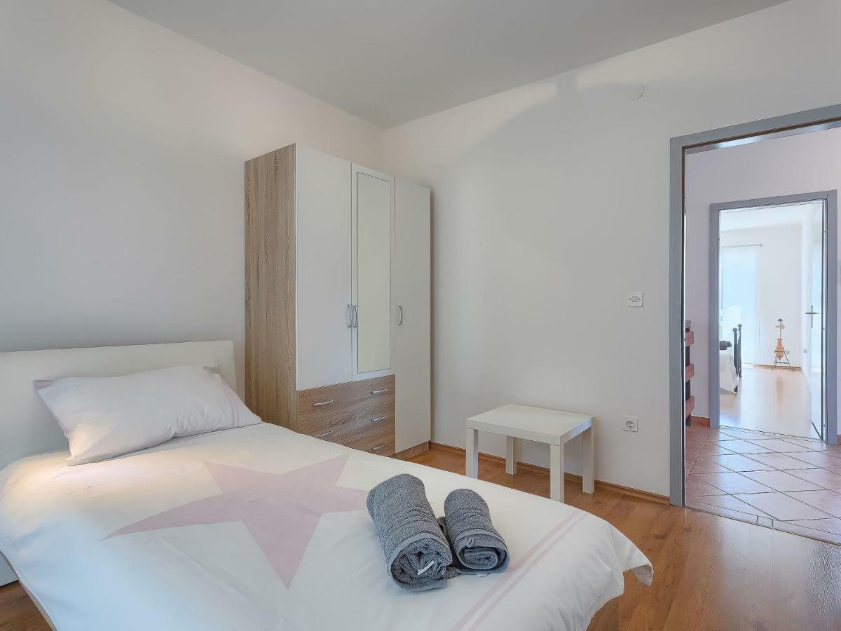 Holiday Home Gojak By Interhome Pula Zewnętrze zdjęcie